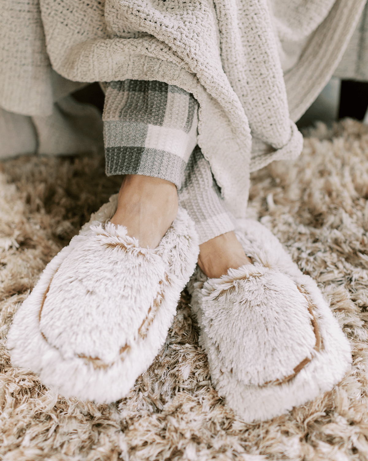 Warmies Microwavable Lavender Scented Slippers Comforting Keepsakes